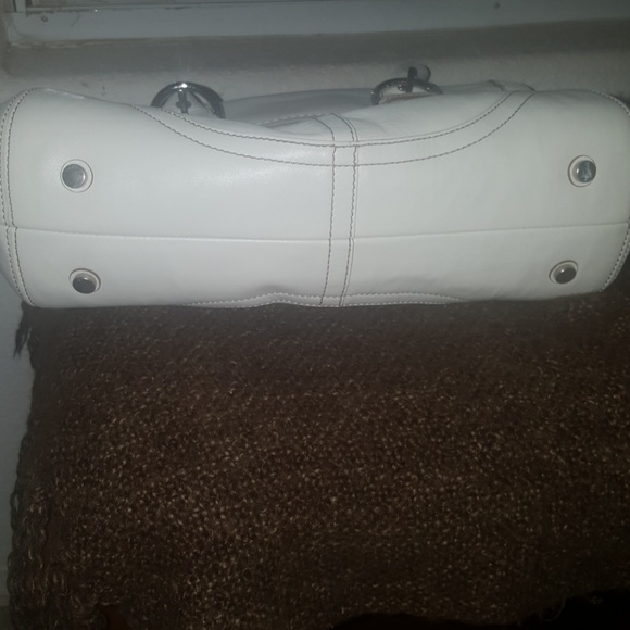 Coach Purse - Picture 5 of 8